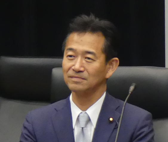 中道改革連合の岡本三成政調会長（2023年11月撮影）