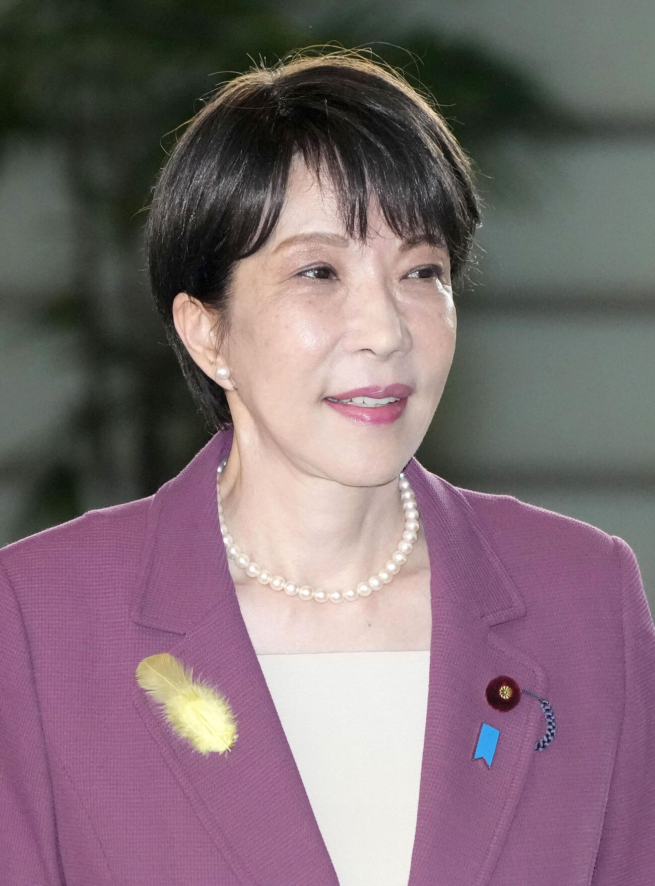 首相官邸に入る高市首相（共同）