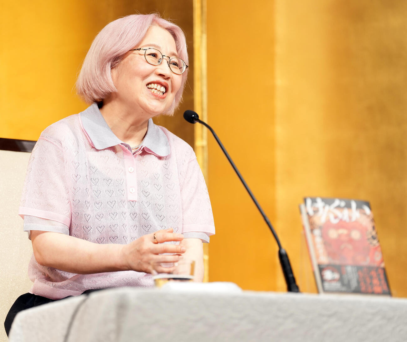 直木賞に選ばれ会見に臨む朝倉かすみさん（撮影・小島史椰）