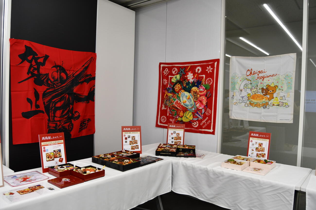 高島屋がコラボおせちとして提案する「アニメ・キャラクター界隈」のおせちの数々