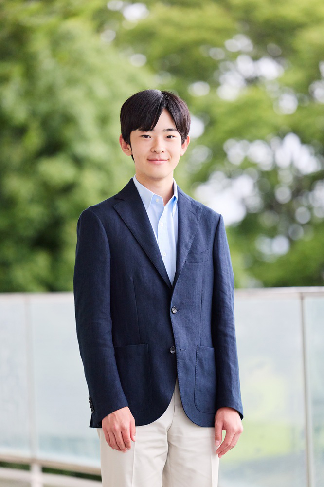 お誕生日をお迎えになった悠仁さま（宮内庁公式HPから）