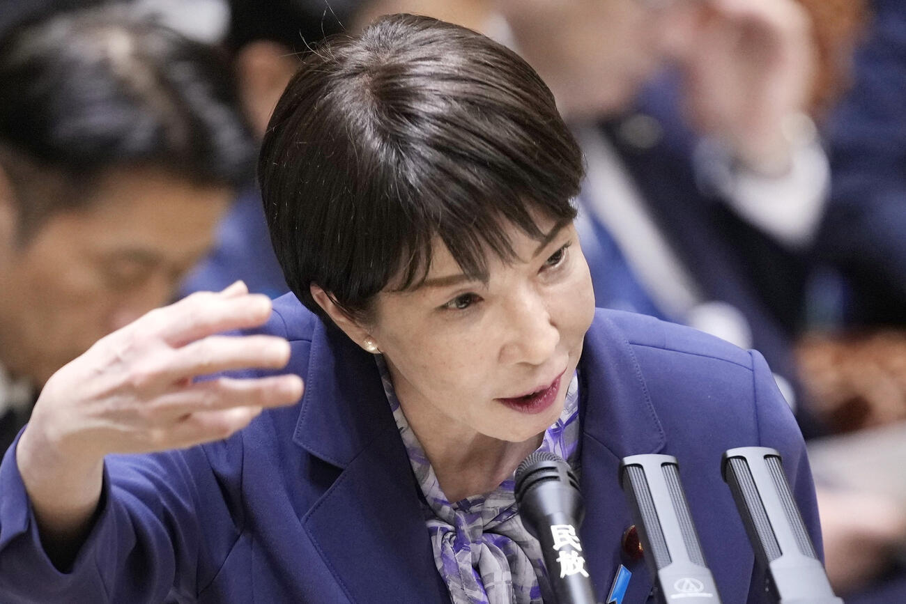 参院予算委で答弁する高市首相＝16日午後（共同）