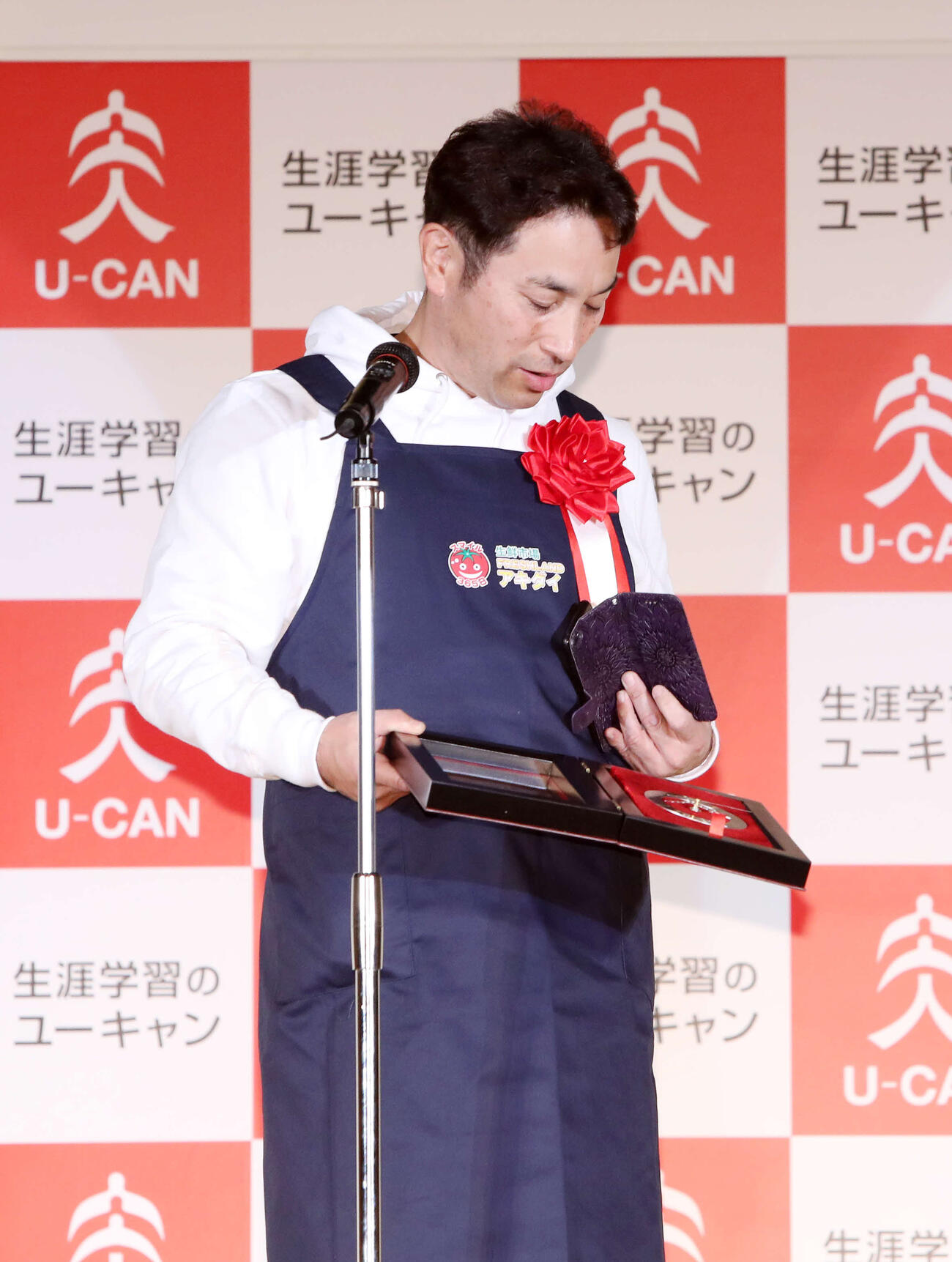 「スーパーアキダイ」秋葉弘道社長（2019年12月撮影）