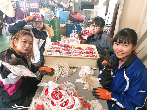 台風19号被害の栃木・佐野市でボランティア活動を行った百鬼乙女
