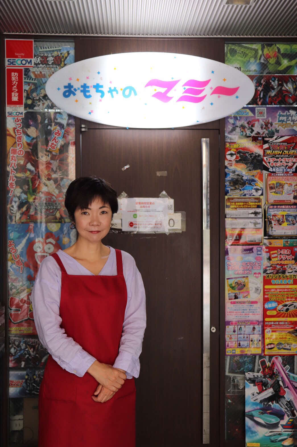 お店を出る時の笑顔が大好きな吉田夏子店長