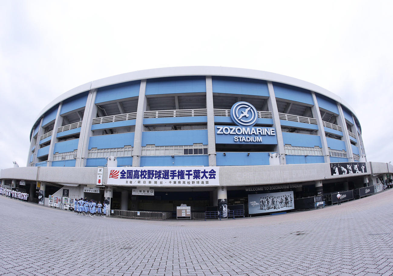 ZOZOマリンスタジアム（2021年6月30日撮影）