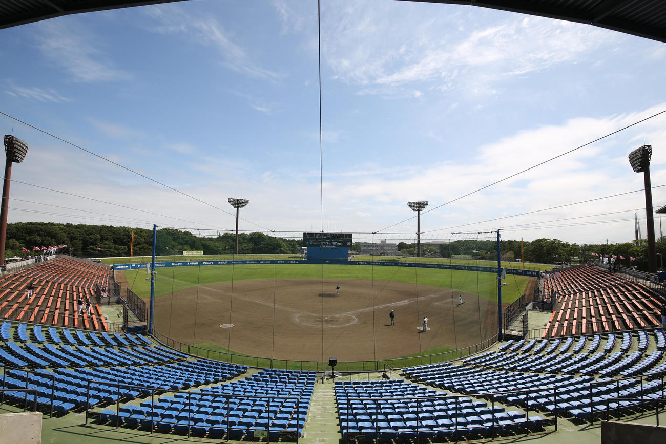 秋季関東地区大会の準々決勝　木更津総合－東海大相模、明秀日立－健大高崎が行われるノーブルホームスタジアム水戸（2019年7月8日撮影）
