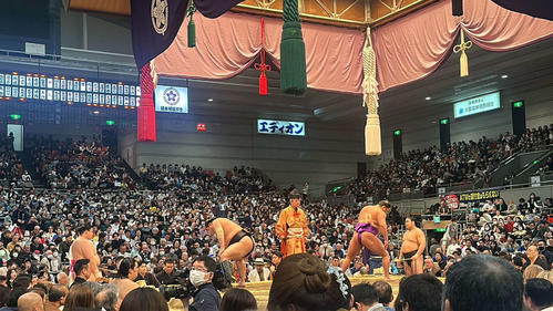 ムーちゃんと大相撲を観戦してきました