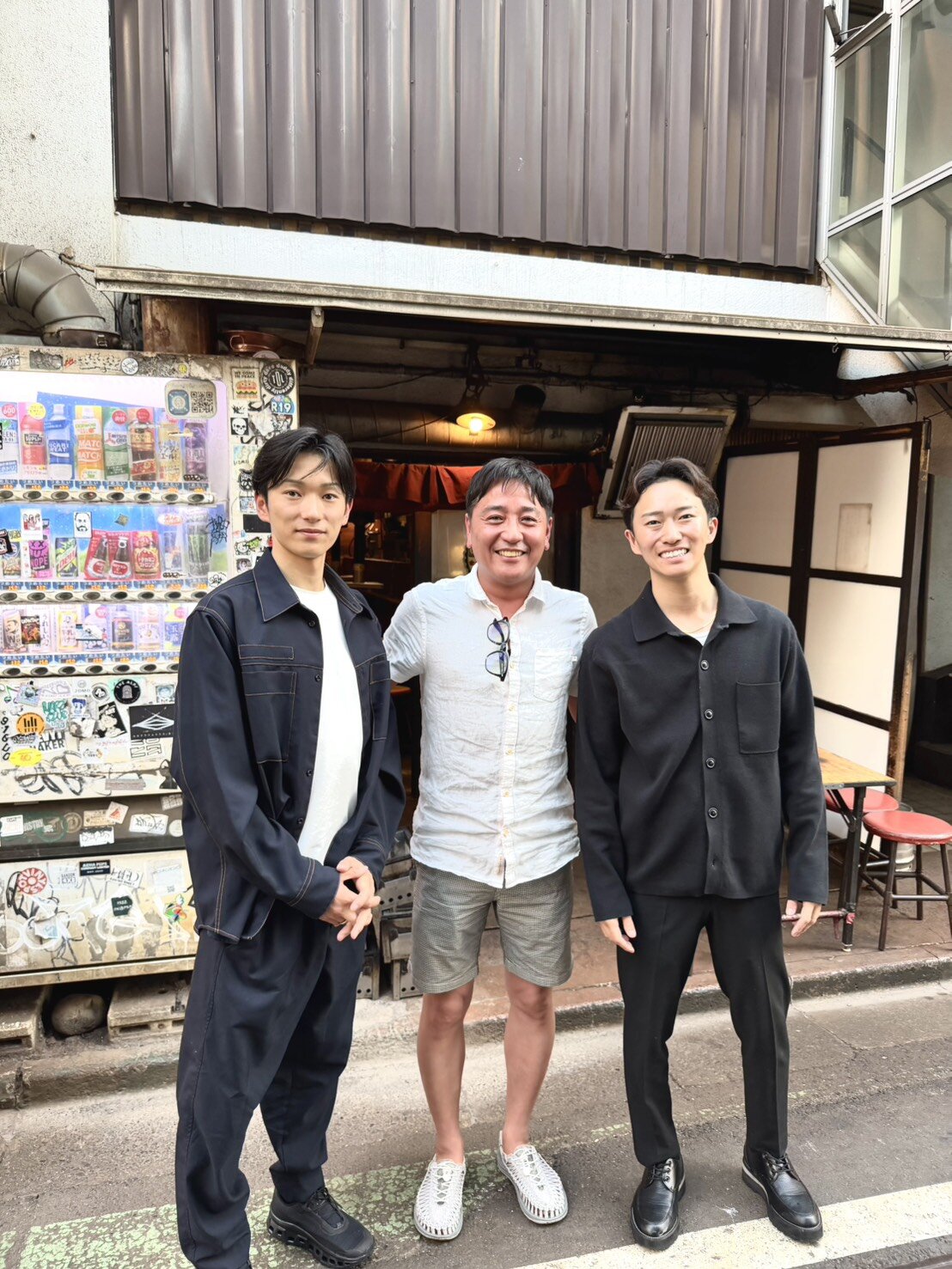 先日、坂井瑠星騎手（左）、菅原明良騎手（右）と食事をする機会がありました