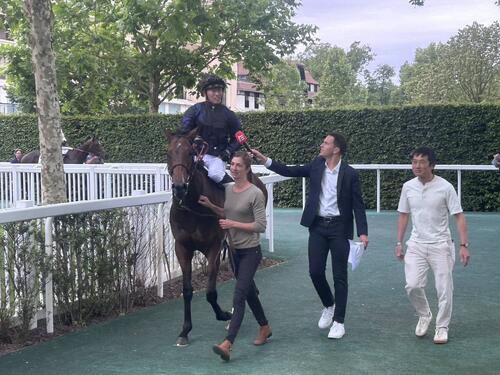 11日のパリロンシャン競馬場でフランス初騎乗初勝利を果たした菅原明良騎手