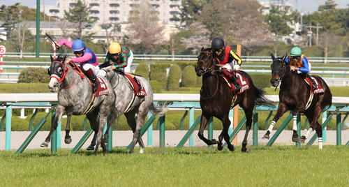 22年阪神牝馬Sを制したメイショウミモザ