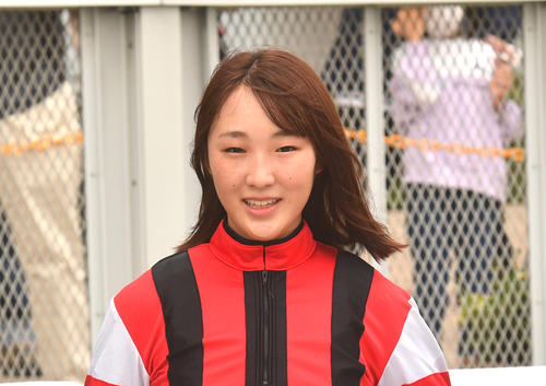 永島まなみ騎手(2022年撮影)
