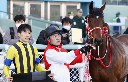 シュタールヴィントと坂井騎手