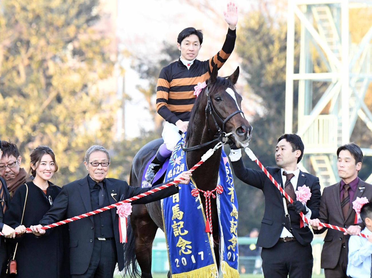 17年有馬記念を制したキタサンブラックと武豊騎手
