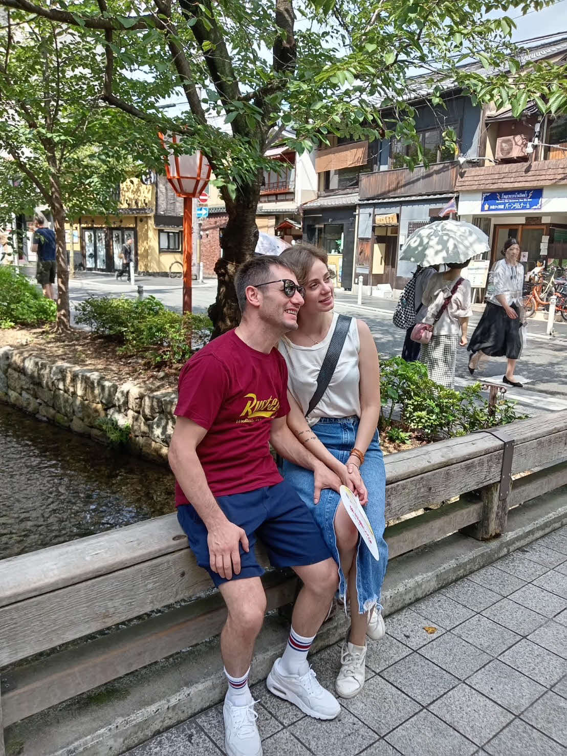 祇園祭に行こうと思ったけど…途中でやめたよ（笑い）（本人提供）