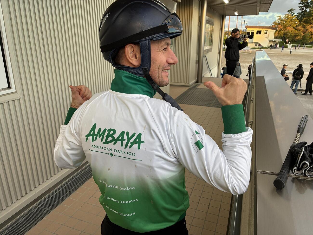 木村くんにジャケットをもらったよ！（撮影・太田尚樹）