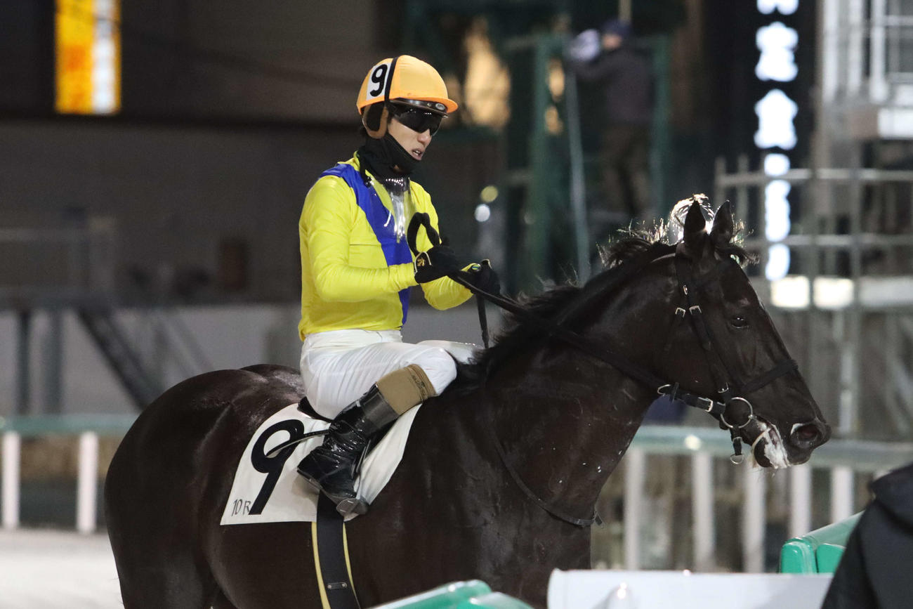 ストライクオンと本田正重騎手
