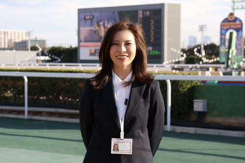 船橋競馬場で研修中の愛知の宮下瞳調教師