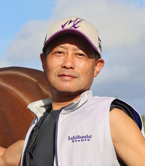 芹沢純一調教助手（2023年8月9日撮影）