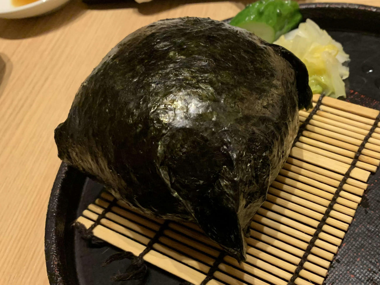 今週のラッキーカラーは黒！