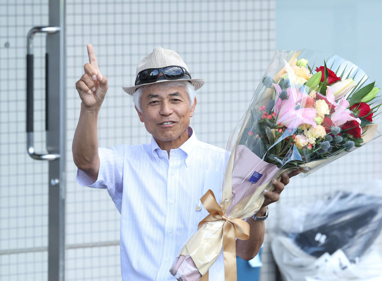 クライミングリリーで洞爺湖特別を制し、JRA通算1000勝を達成した国枝師（撮影・丹羽敏通）