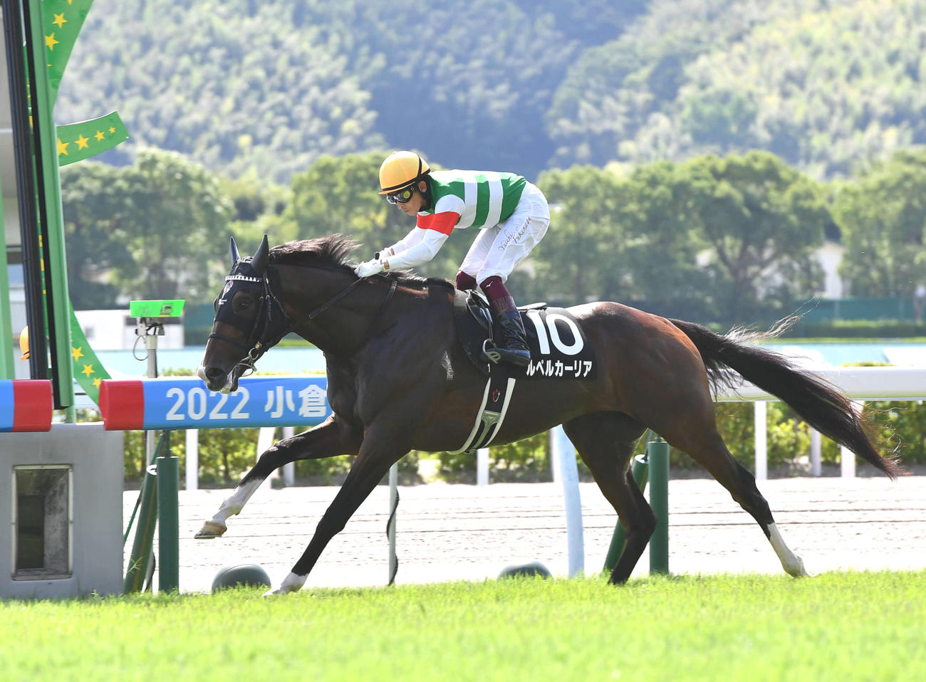 博多Sを制したルペルカーリアと福永祐一騎手（撮影・岩下翔太）