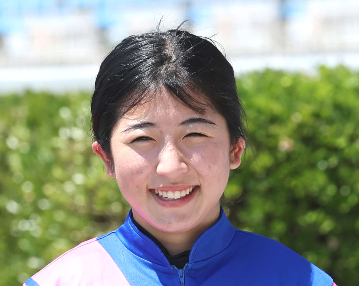 今村聖奈騎手