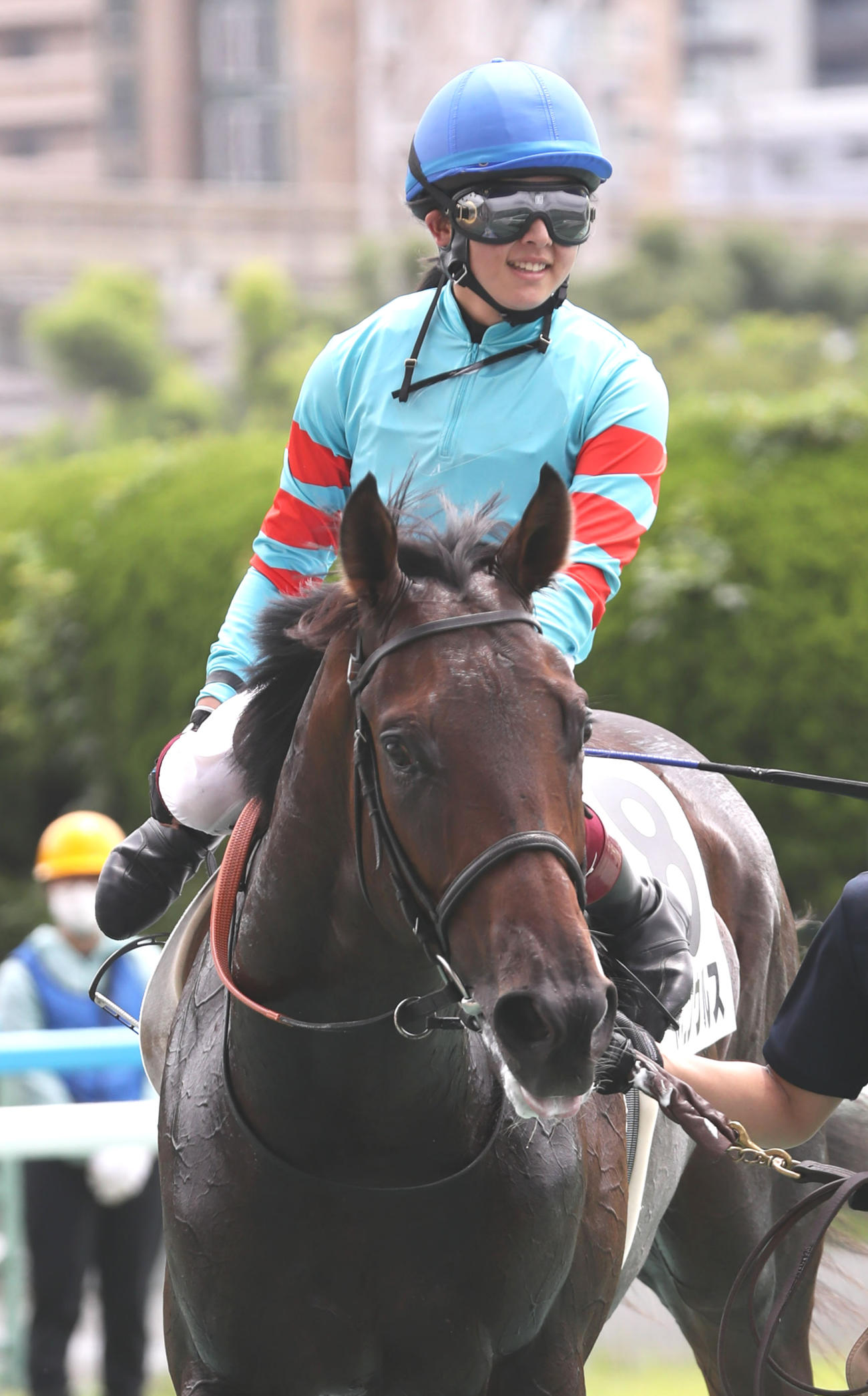 小倉6R新馬で1着のヤマニンウルスと今村聖奈騎手（撮影・屋方直哉）