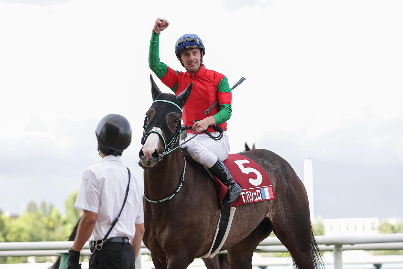WASJ第4戦を制したアインゲーブングとバシュロ騎手（撮影・村野早祐）