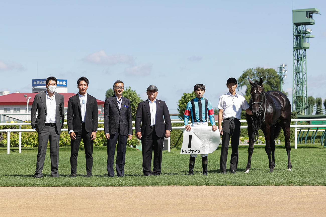 2歳未勝利を勝ち上がったトップナイフ（撮影・村野早祐）