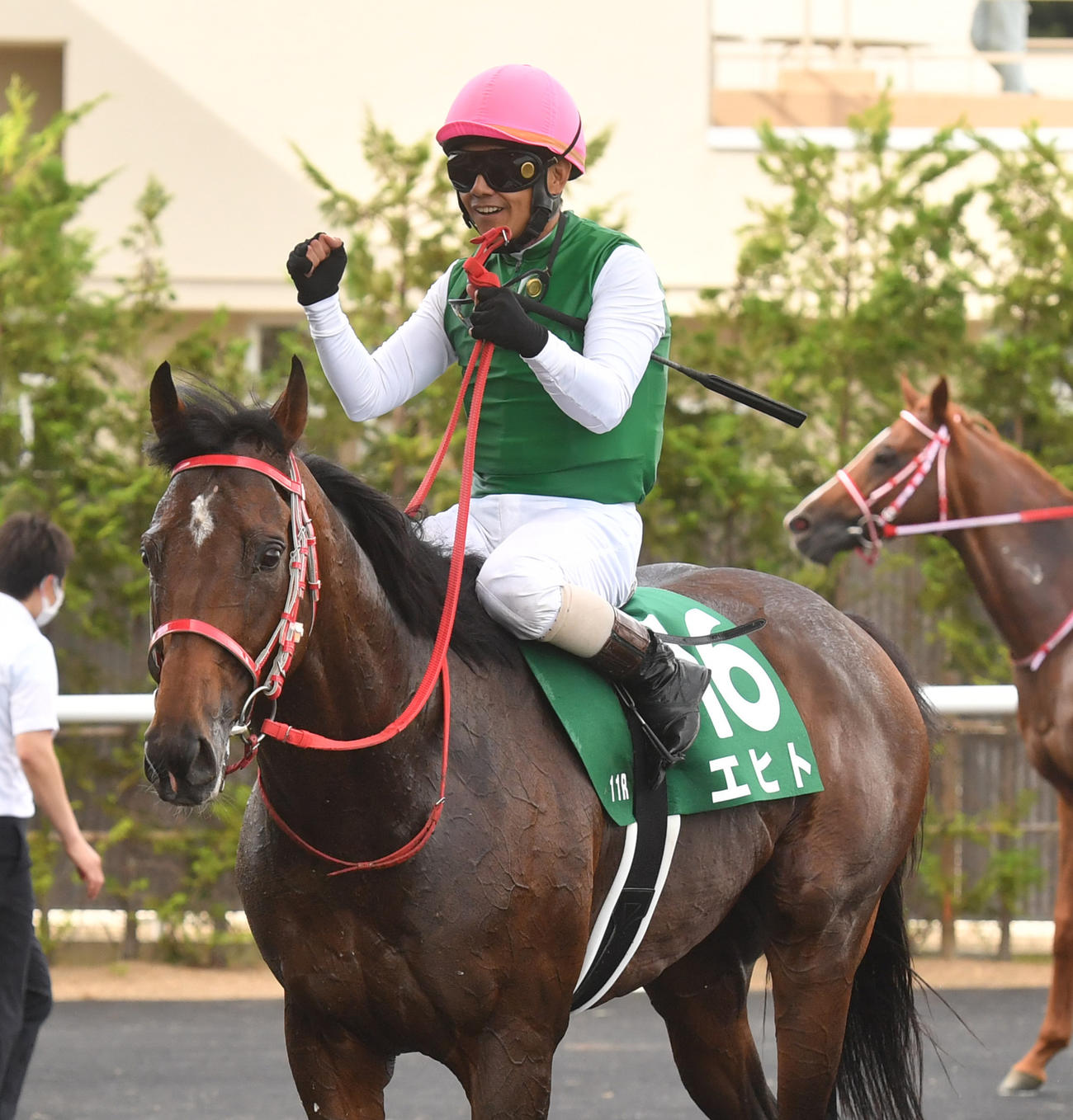 7月10日、七夕賞を制したエヒトと田中勝騎手