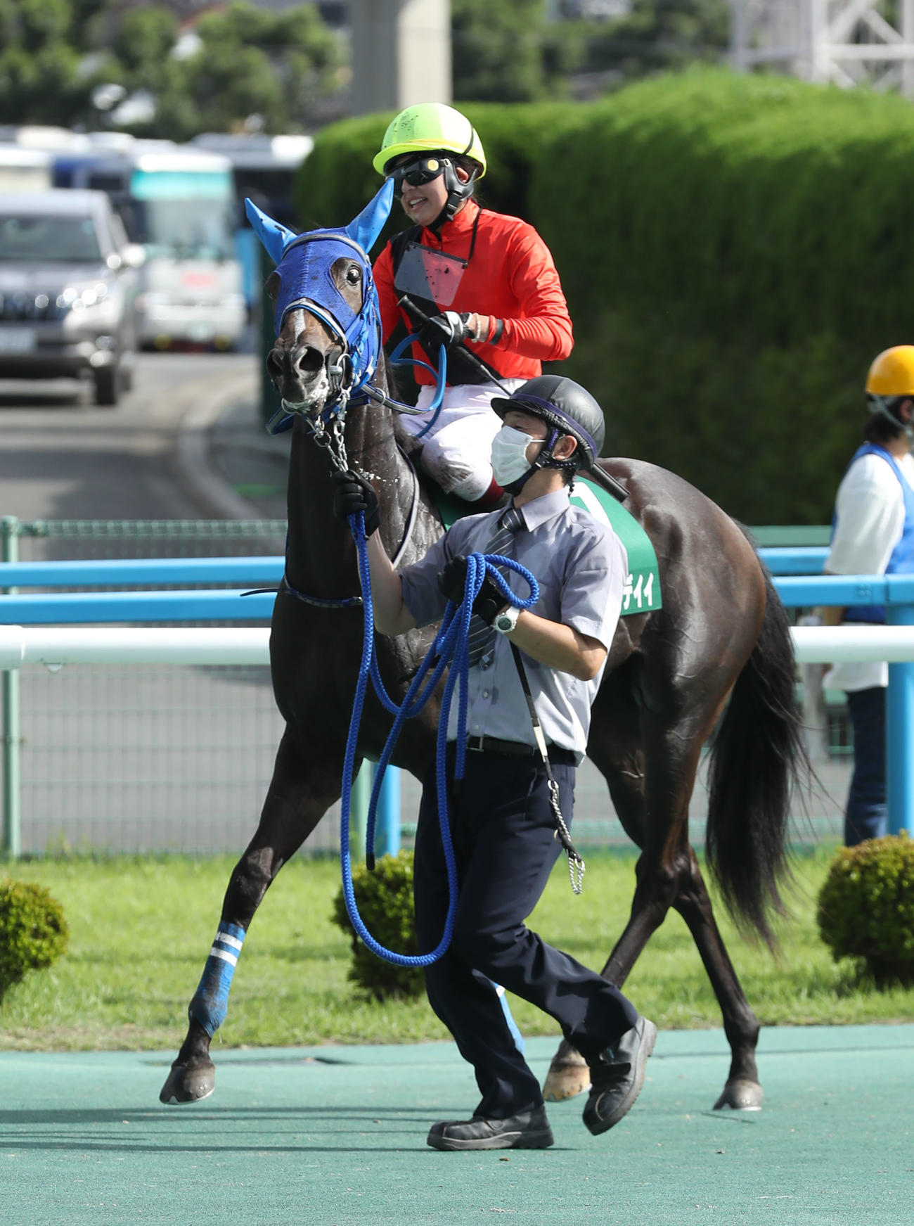 小倉2歳S10着のミカッテヨンデイイと今村聖奈騎手（撮影・屋方直哉）