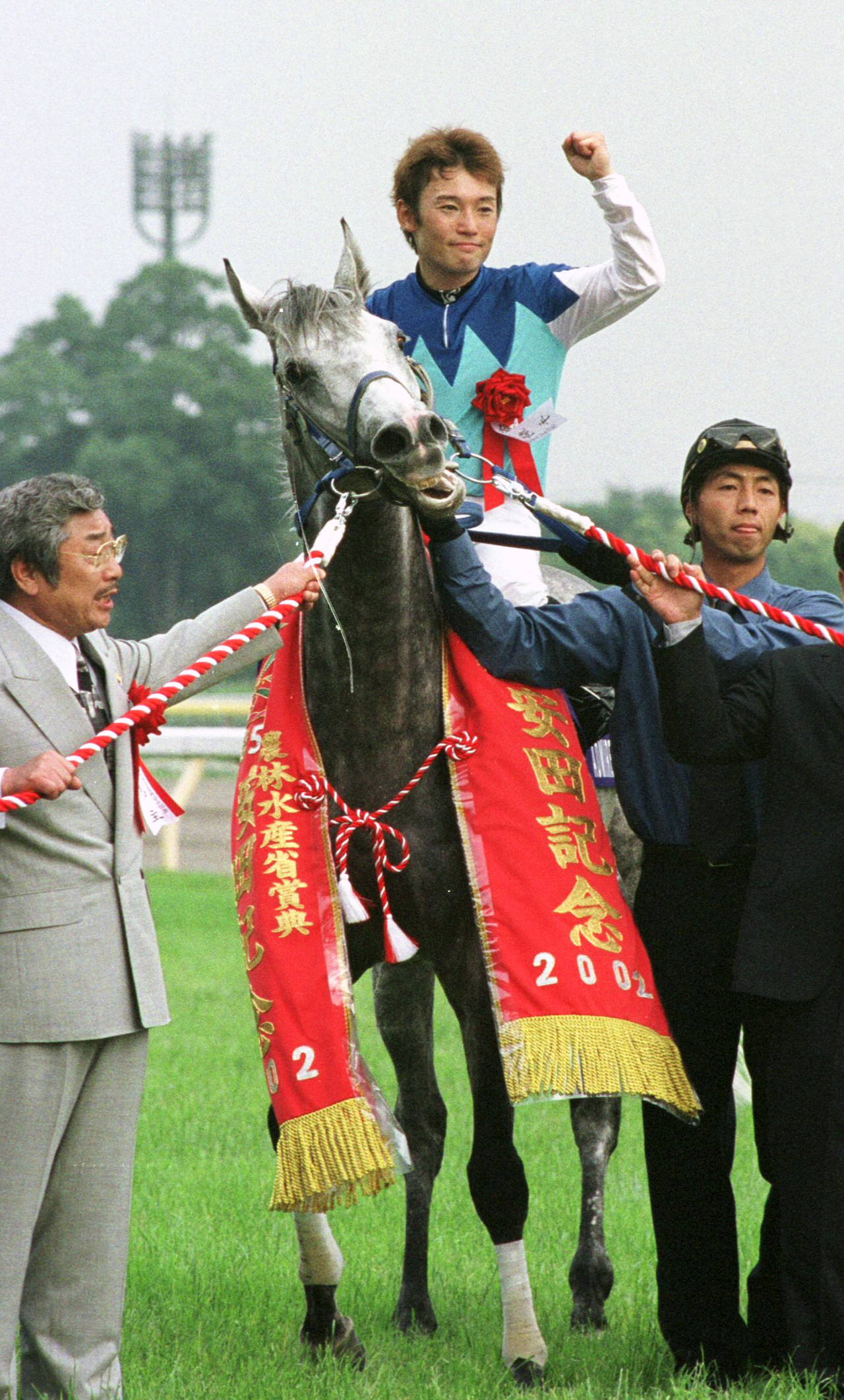 02年、安田記念を制したアドマイヤコジーンと後藤騎手