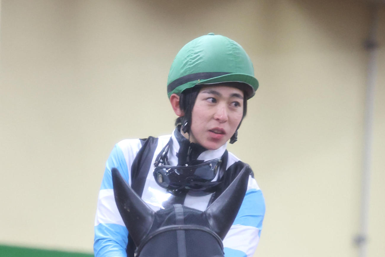 小崎綾也騎手
