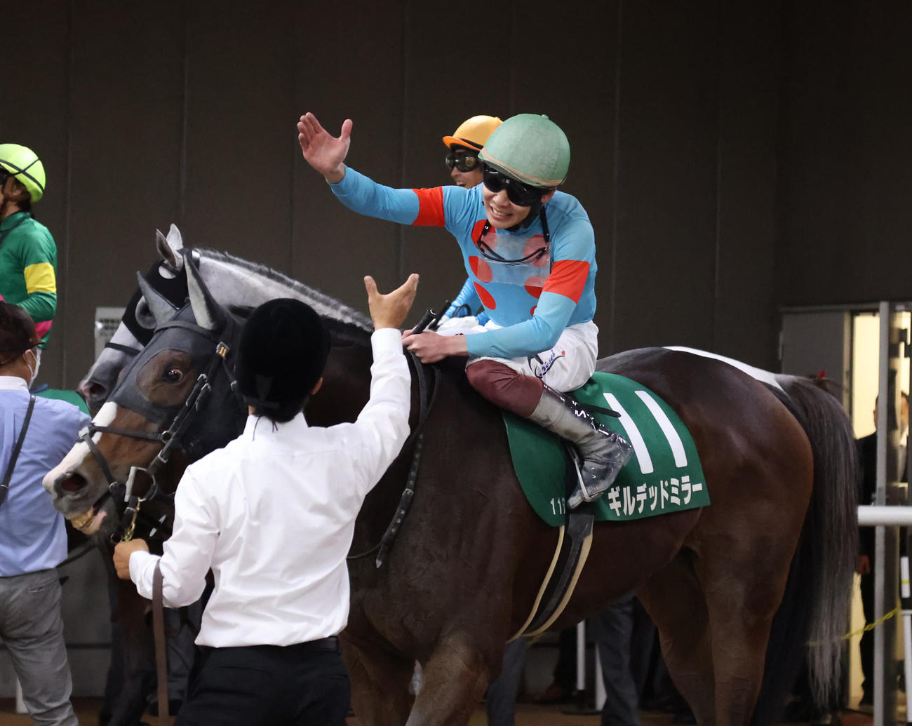 武蔵野Sを制したギルデッドミラーと三浦騎手