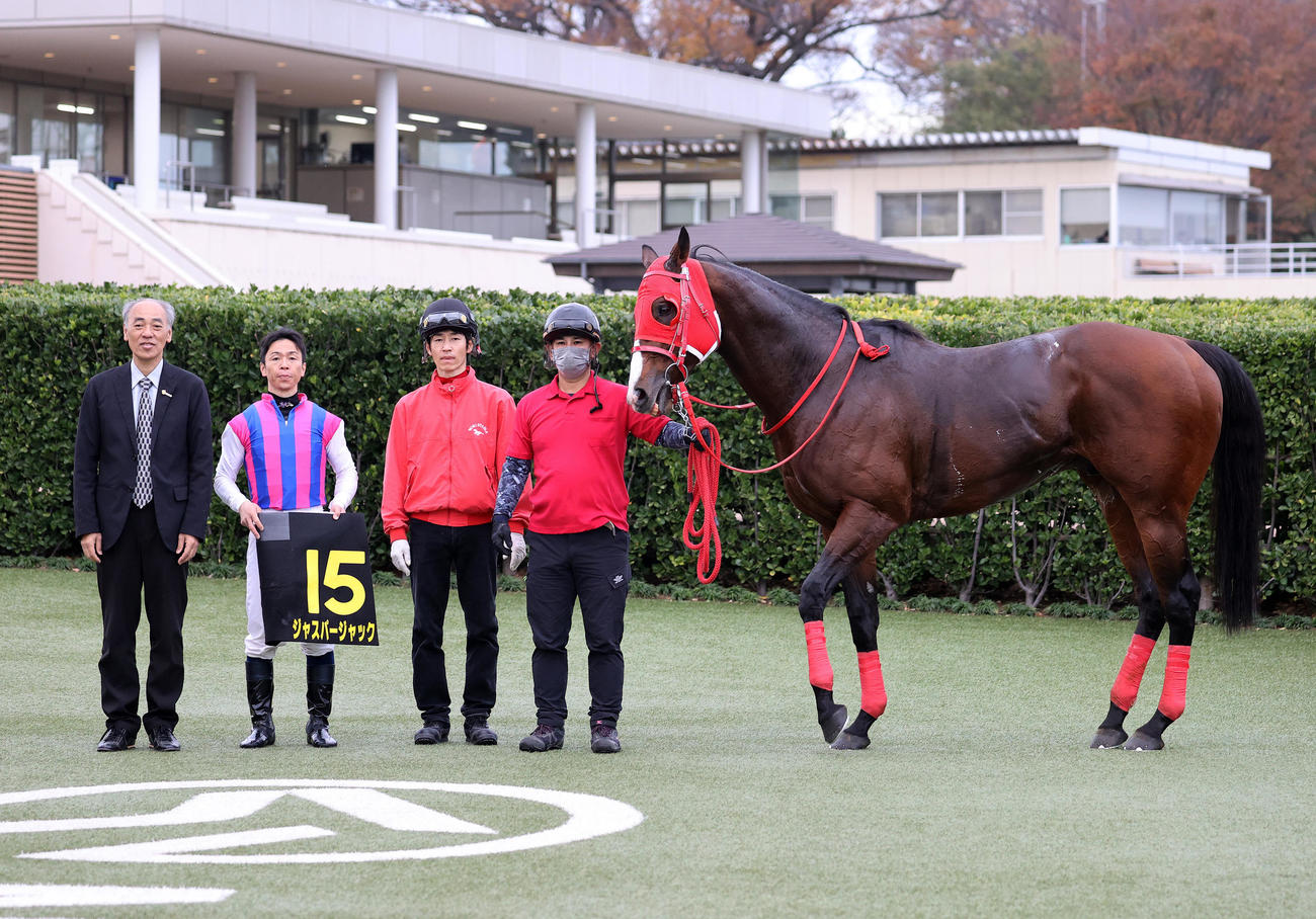 ラピスラズリSを制したジャスパージャックと北村宏司騎手（撮影・鈴木正人）