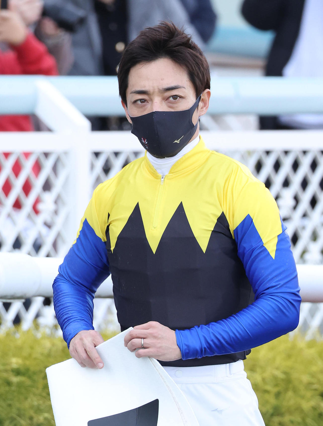 阪神6Rを制した川田将雅騎手（撮影・白石智彦）