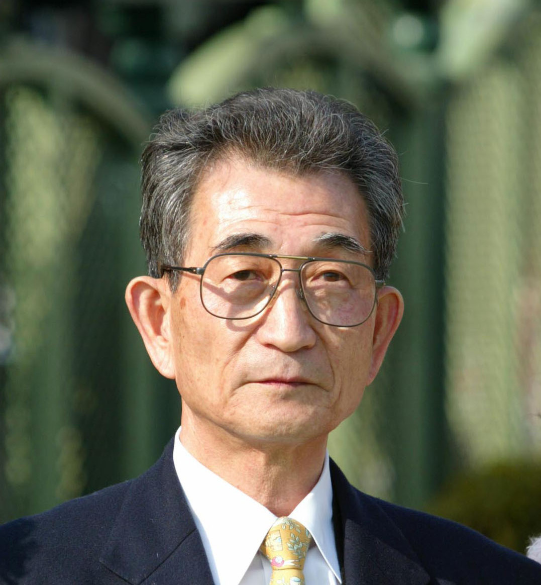 大久保正陽元調教師（2004年2月撮影）