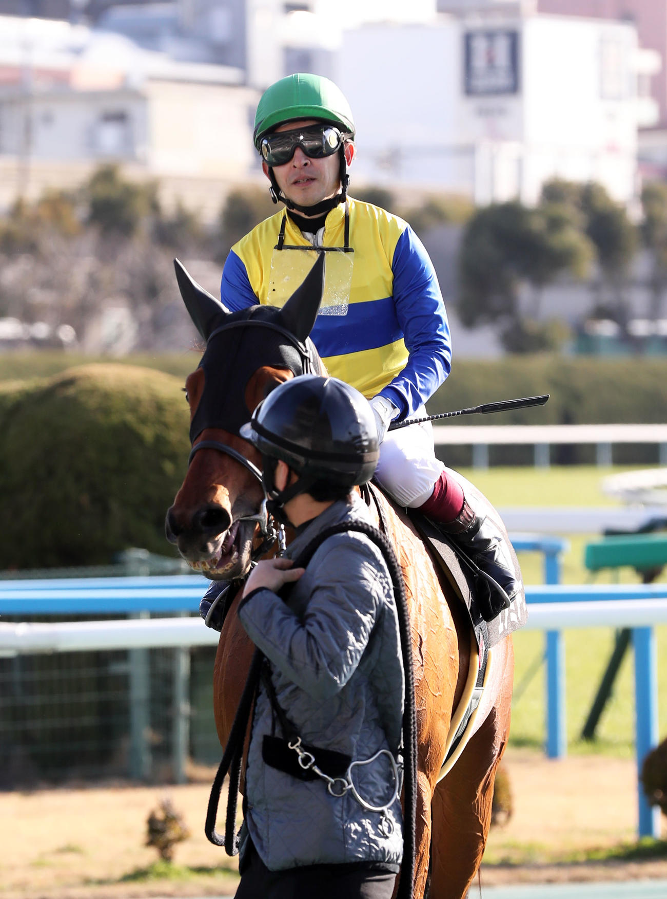 小倉での最後の騎乗となった別府特別を3着で終えた福永祐一騎手（右）（撮影・屋方直哉）
