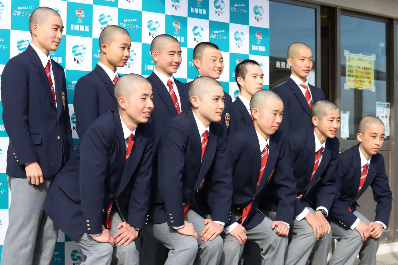 1月31日の佐々木竹見カップ当日に川崎競馬場を訪れた第104期騎手候補生は全員が合格