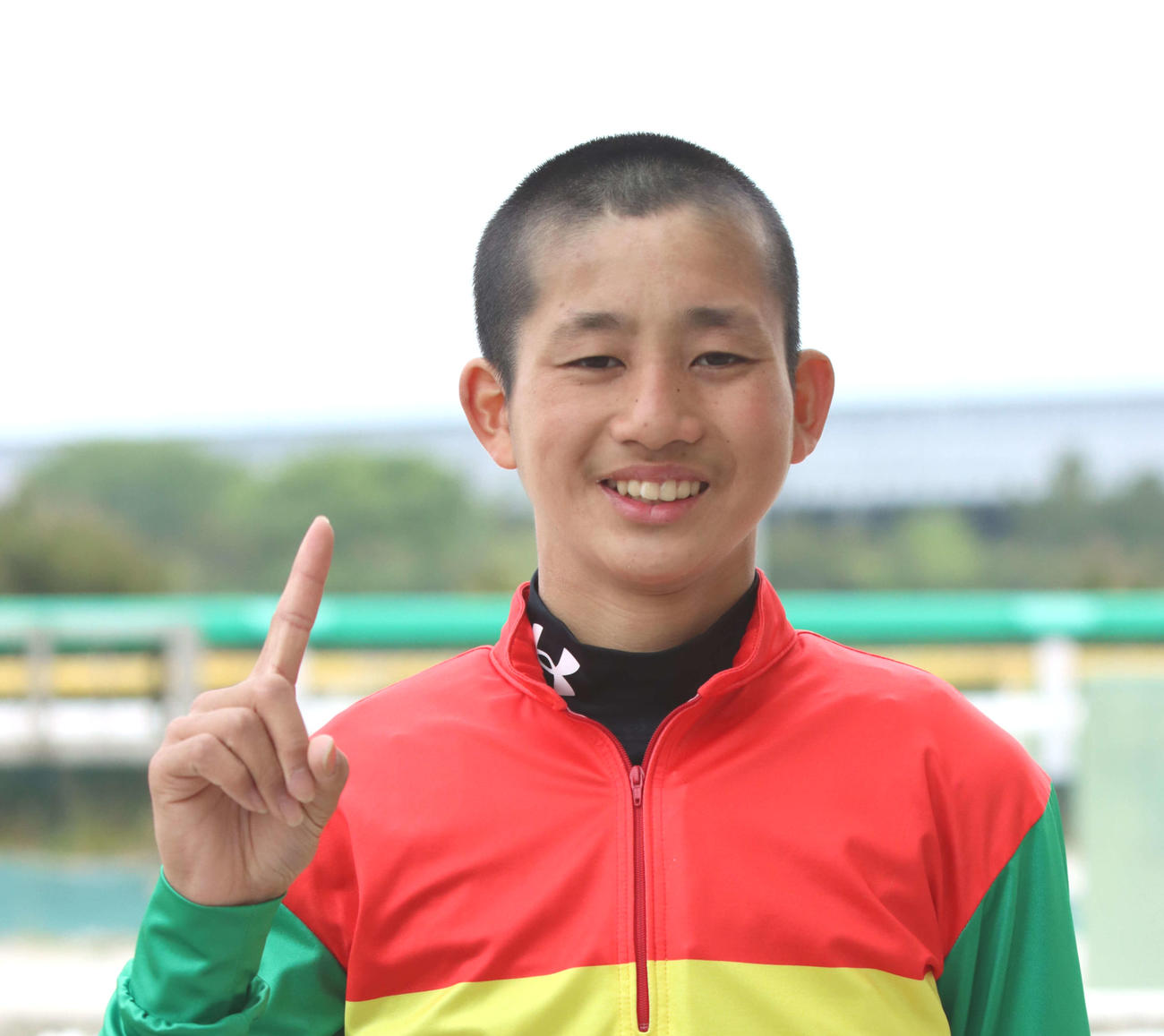 10日の船橋3Rでデビュー初勝利を挙げた船橋の所蛍騎手