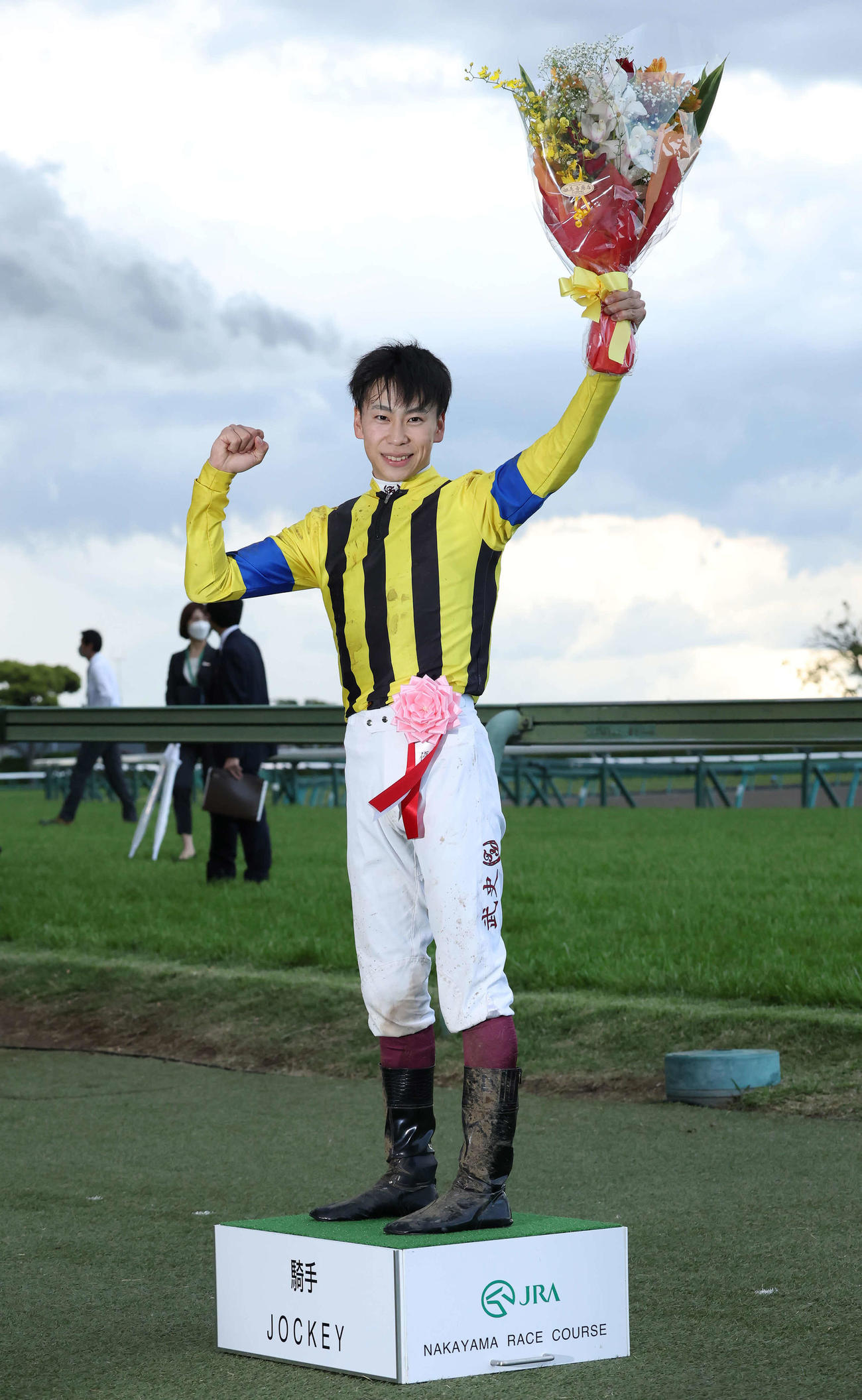 皐月賞を制した横山武騎手（撮影・丹羽敏通）