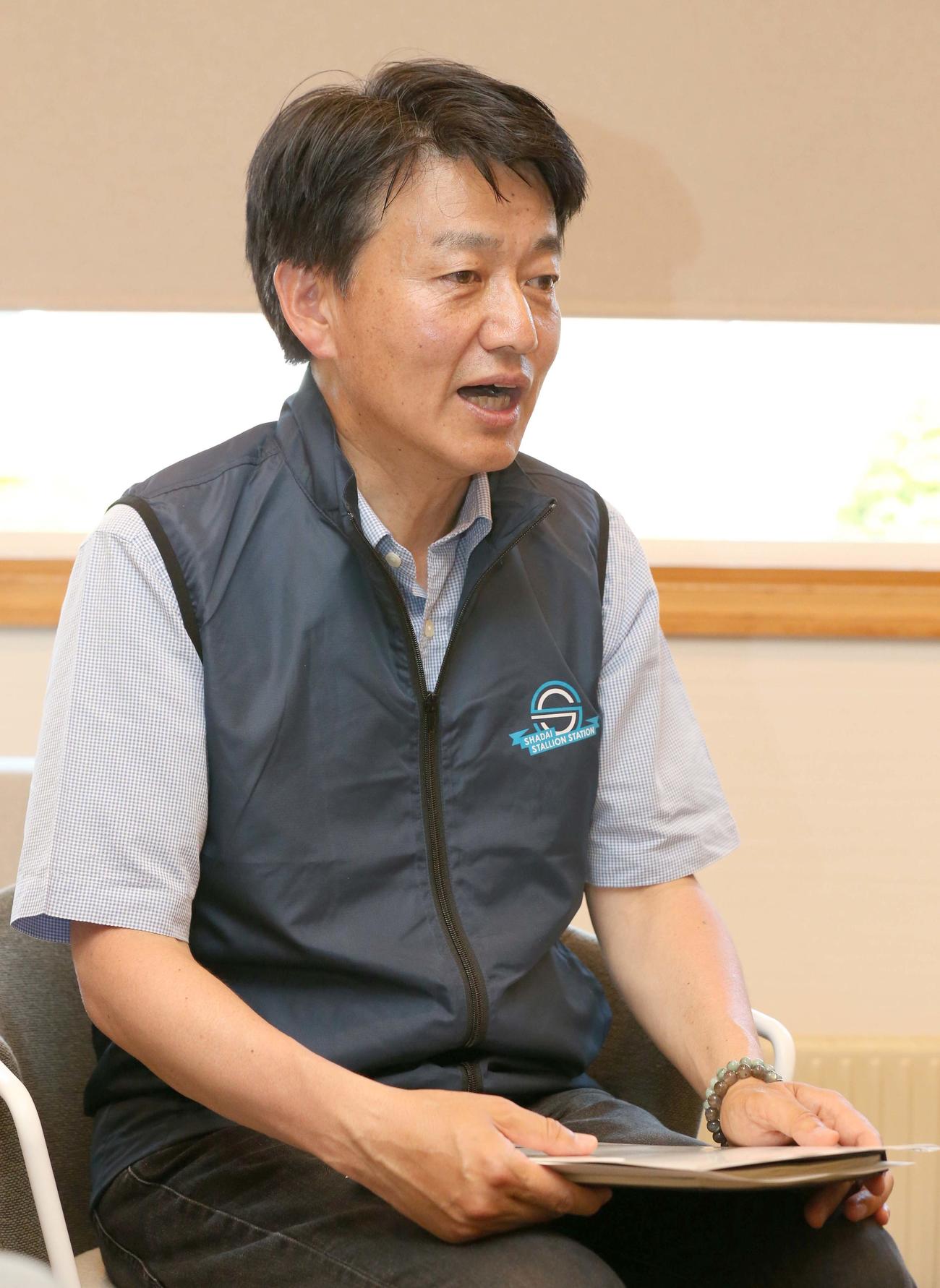 社台スタリオンステーションの徳武英介場長