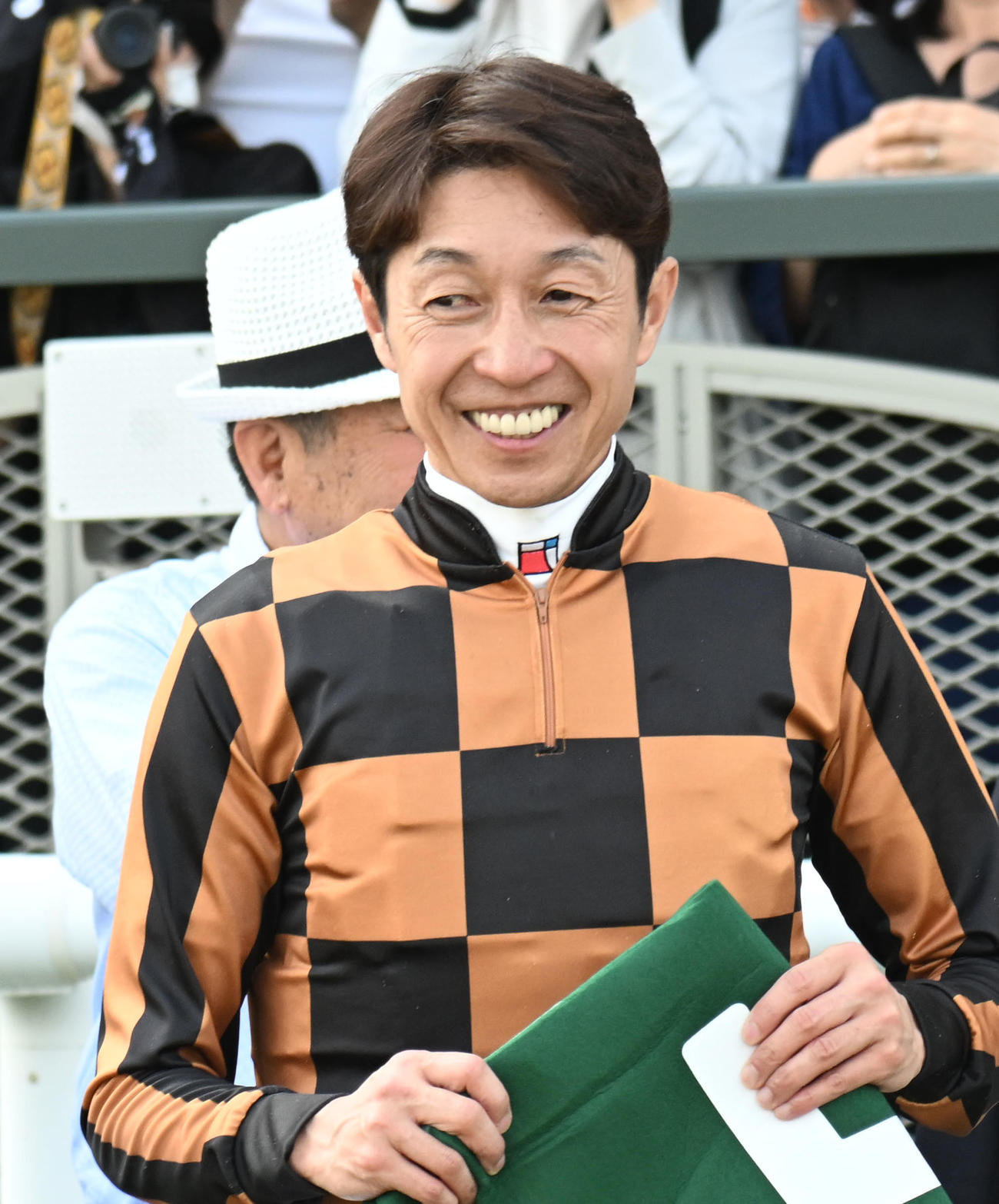 11R葵ステークスを制した笑顔を見せる武豊騎手（撮影・石井愛子）