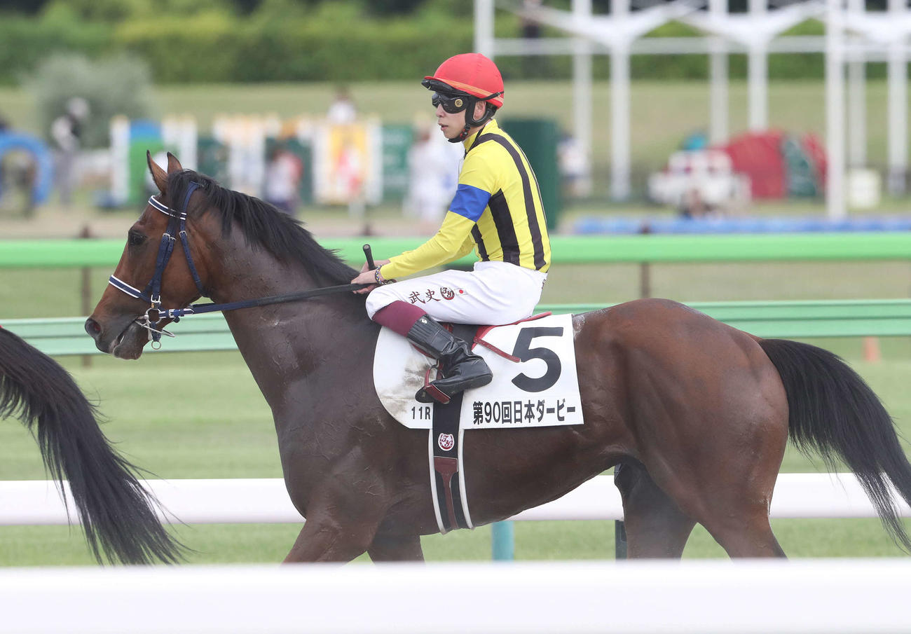 東京11R、日本ダービーで1番人気に応えられず2着に敗れたソールオリエンスと横山武騎手（撮影・丹羽敏通）