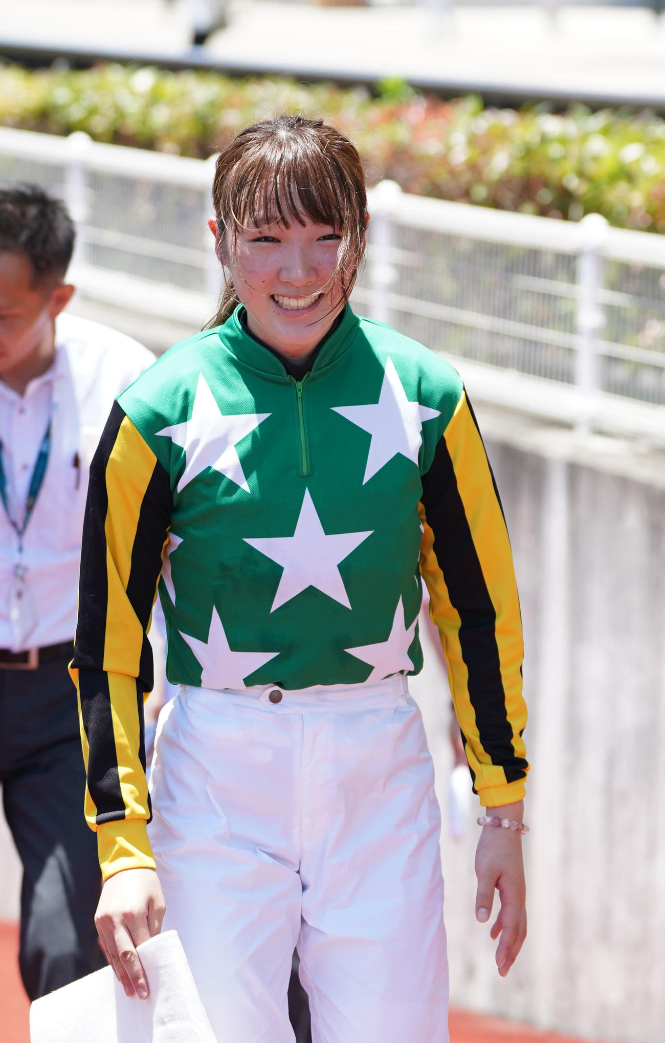 中京4R、スイミーユニバンスで勝利した永島まなみ騎手（撮影・森本幸一）