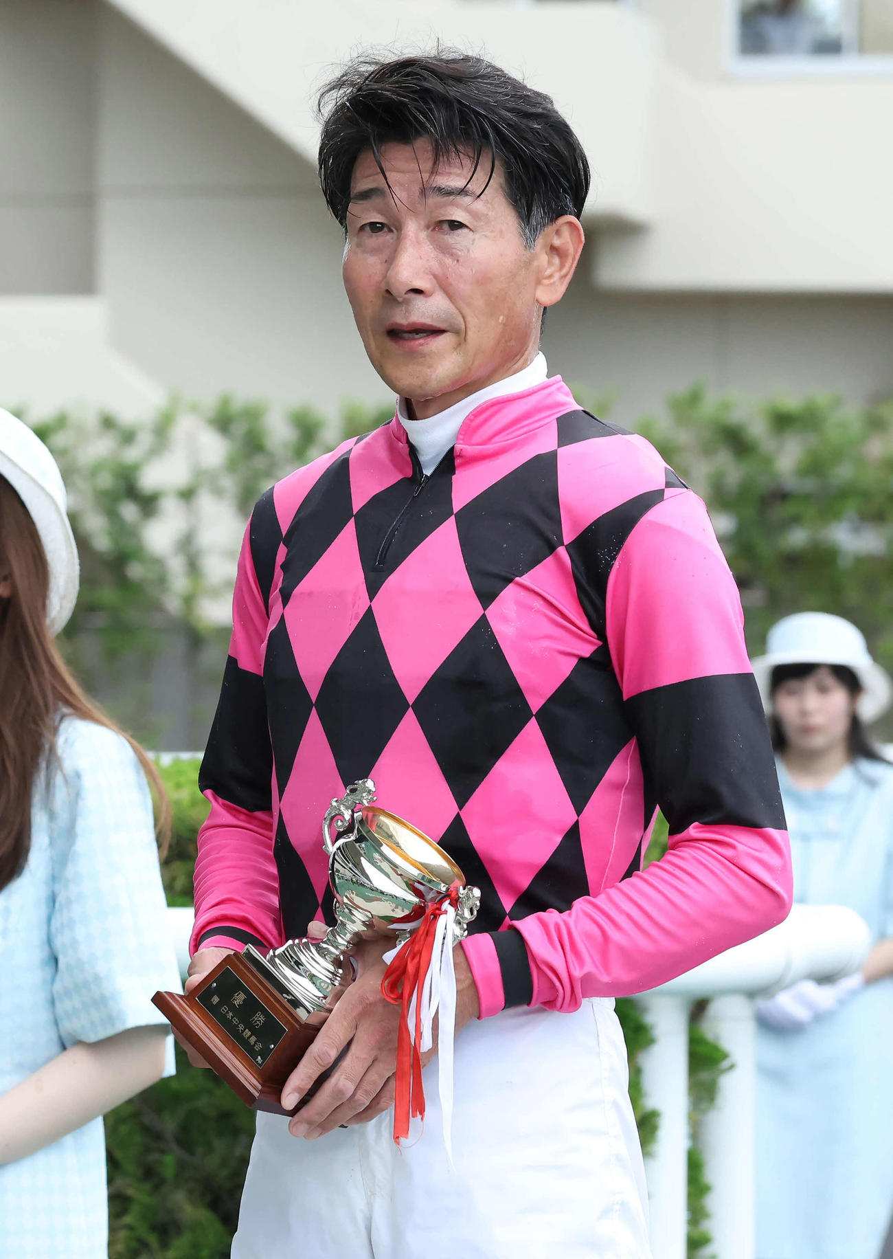 スマートリアンで福島テレビOPを制した柴田善騎手（撮影・丹羽敏通）