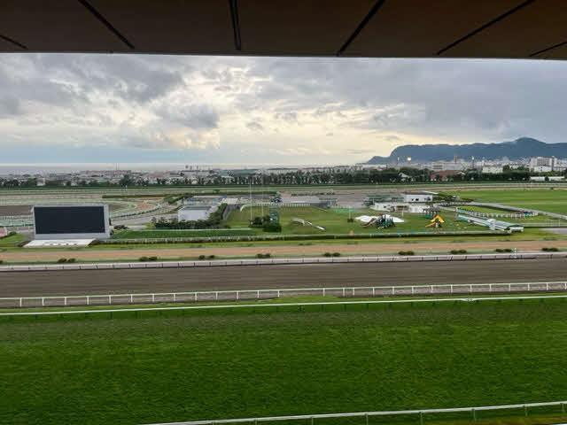開催が終わった函館競馬場