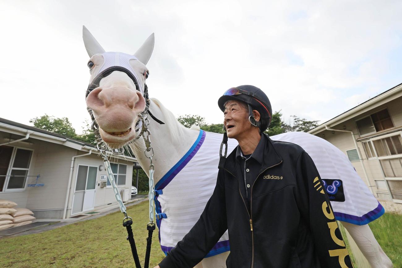 ソダシとのラストレースへ向け、万全の仕上げで挑む今浪厩務員（2023年6月1日撮影）