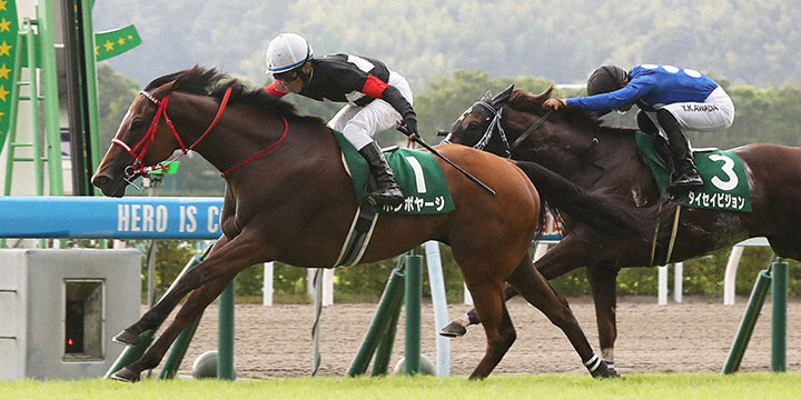 北九州記念１着のボンボヤージと川須栄彦騎手（撮影・屋方直哉）＝2022年8月21日、小倉競馬場